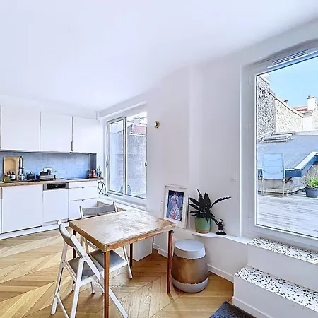 Charming Flat Near Place D'italie