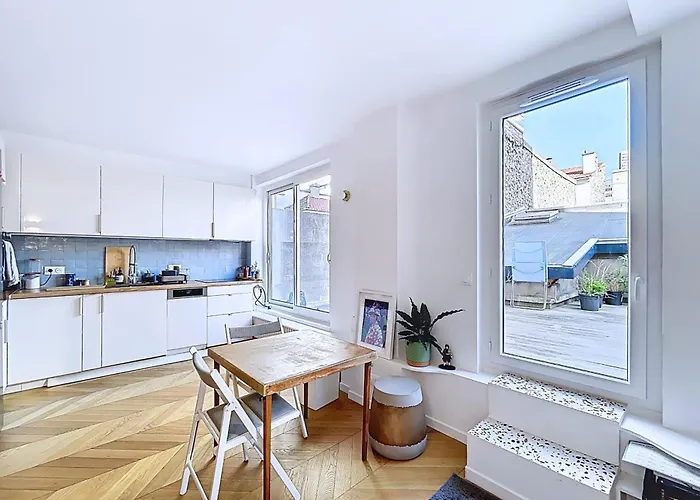 Charming Flat Near Place D'italie